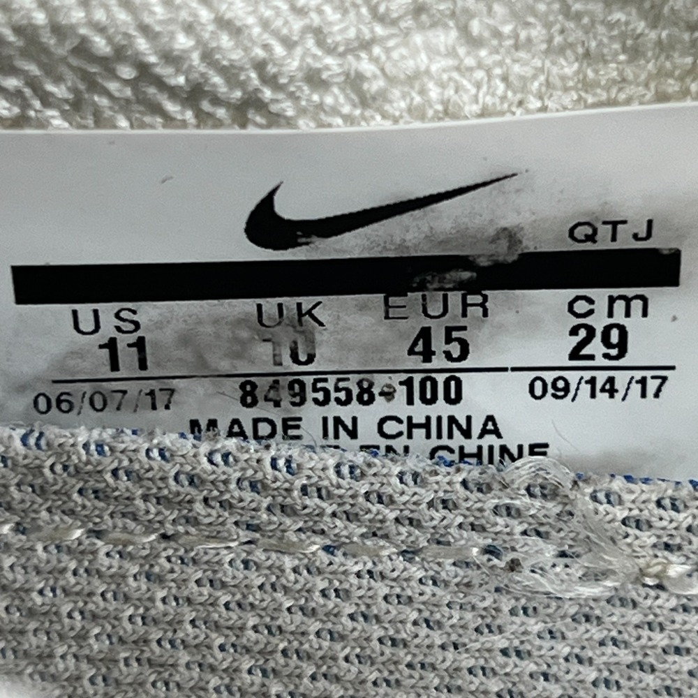Nike Air Vapormax Flyknit Mens Size 11 White Christmas Running Shoes 849558-100 - Picture 12 of 12
